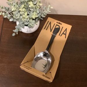 Brand New Silver Metal Ice Scoop 🧊